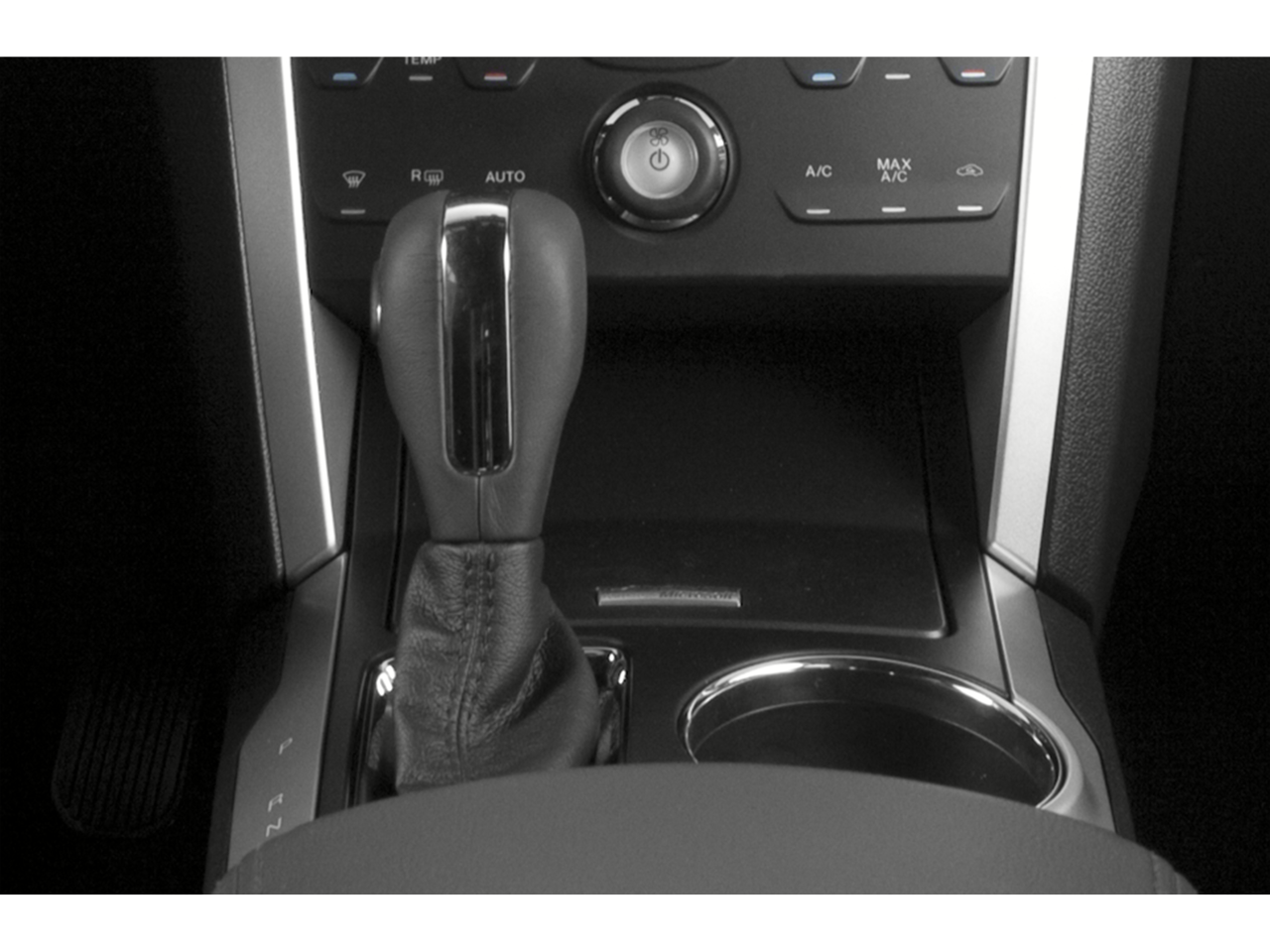 2015 Ford Explorer Base w/ CRUISE CONTROL
