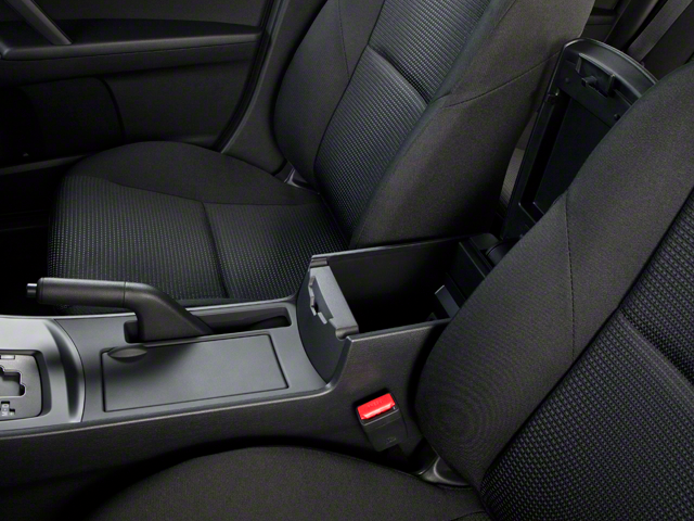 2013 Mazda Mazda3 i SV ( TOW - OUT SPECIAL )