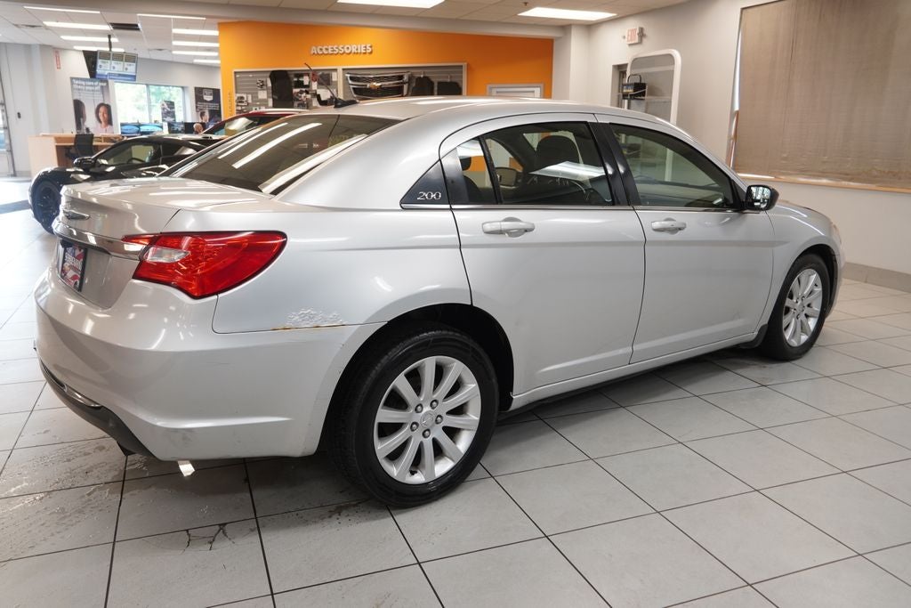 2011 Chrysler 200 Touring ( PRE - AUCTION SPECIAL )