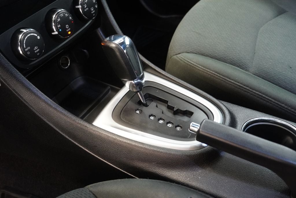2011 Chrysler 200 Touring ( PRE - AUCTION SPECIAL )
