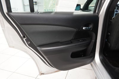 2011 Chrysler 200 Touring ( PRE - AUCTION SPECIAL )