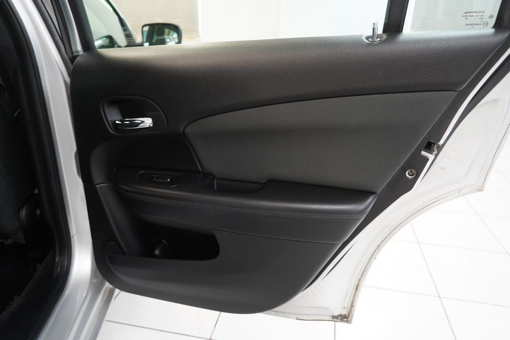 2011 Chrysler 200 Touring ( PRE - AUCTION SPECIAL )