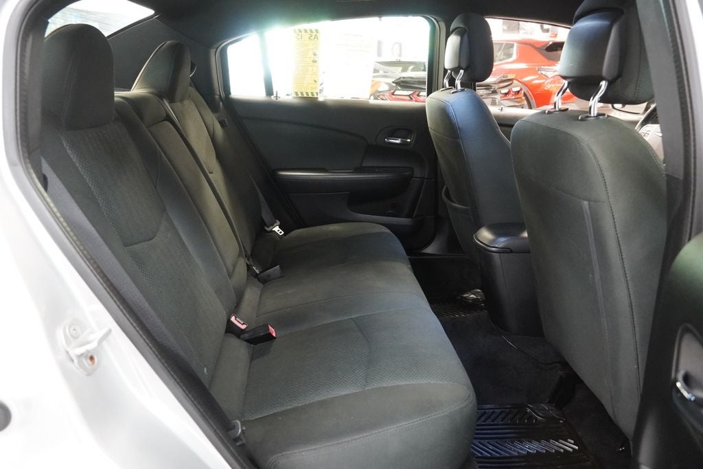 2011 Chrysler 200 Touring ( PRE - AUCTION SPECIAL )