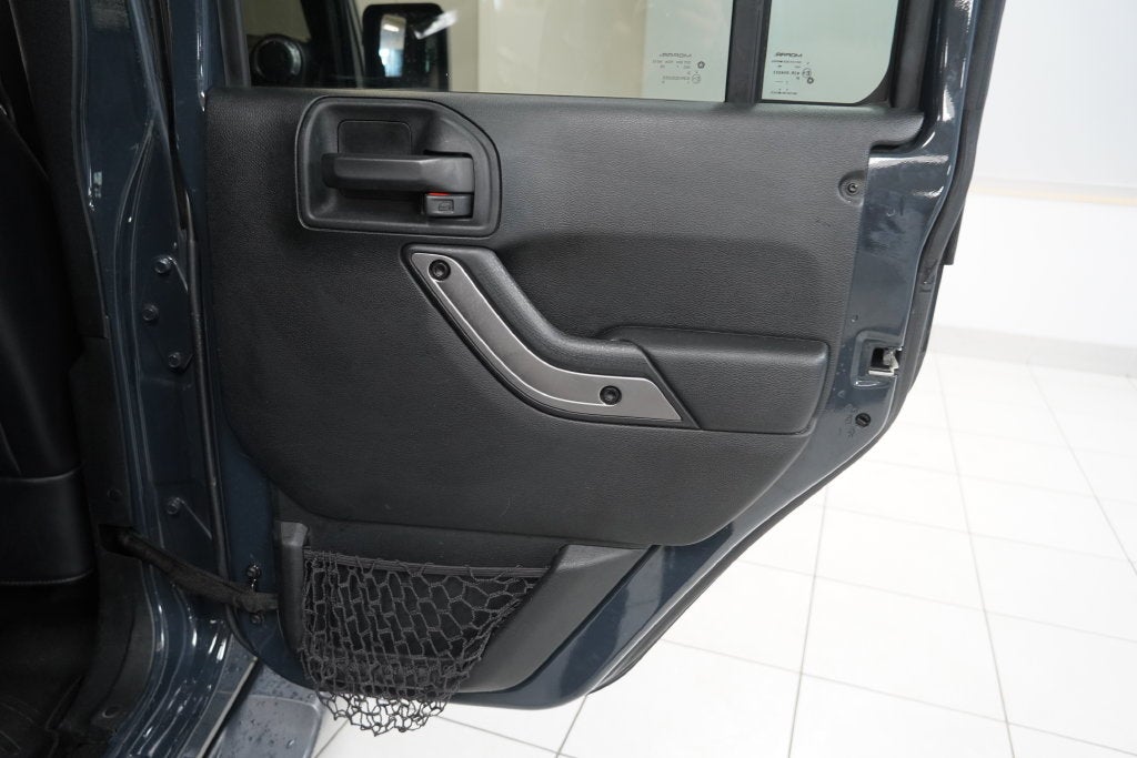 2018 Jeep Wrangler JK Unlimited Altitude 4WD