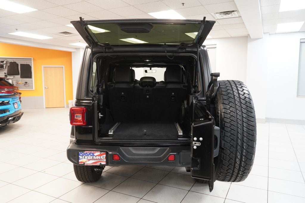 2018 Jeep Wrangler Unlimited Sahara 4WD