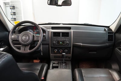 2012 Jeep Liberty Sport ( PRE - AUCTION SPECIAL )