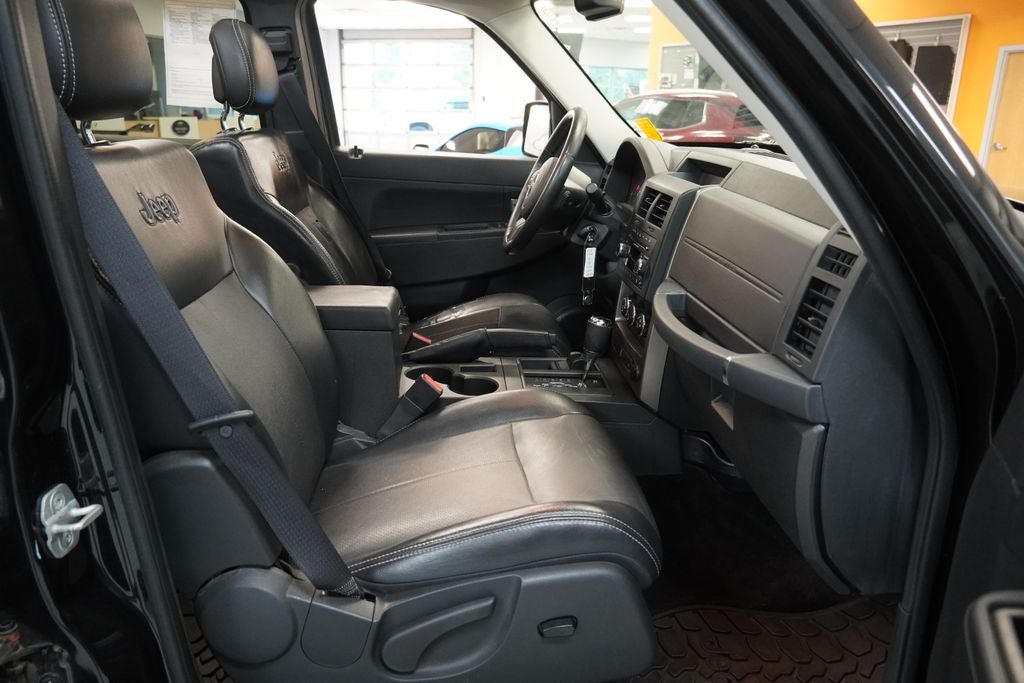 2012 Jeep Liberty Sport ( PRE - AUCTION SPECIAL )