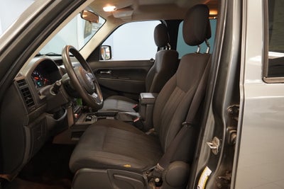2012 Jeep Liberty Sport ( PRE - AUCTION SPECIAL )