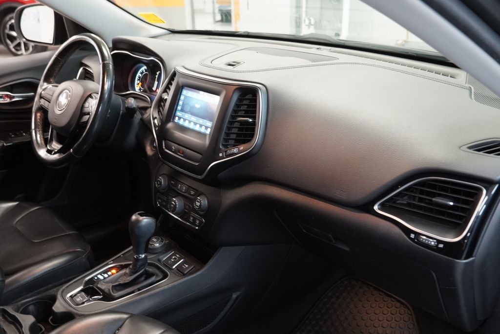 2019 Jeep Cherokee Latitude Plus 4WD