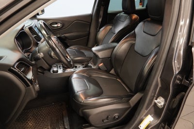 2019 Jeep Cherokee Latitude Plus 4WD