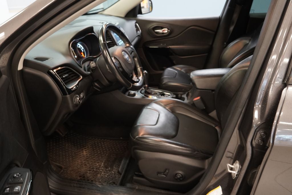 2019 Jeep Cherokee Latitude Plus 4WD