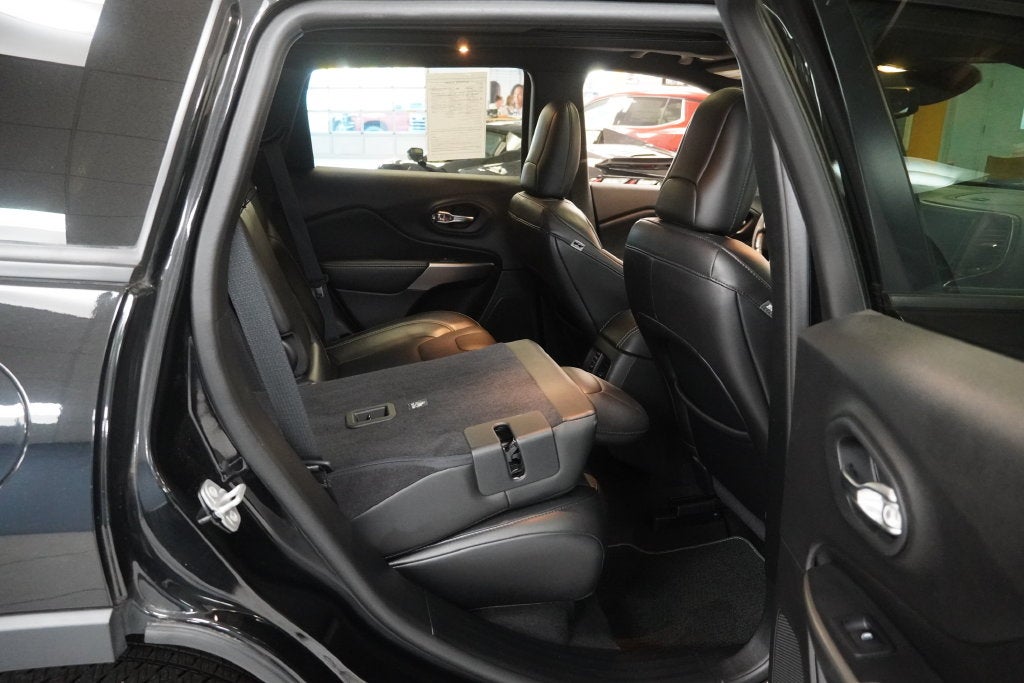 2021 Jeep Cherokee Latitude Lux 4WD