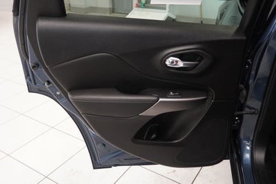 2021 Jeep Cherokee Latitude Lux 4WD