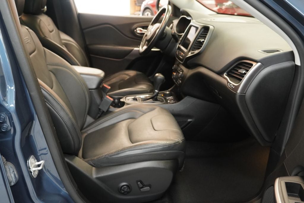 2021 Jeep Cherokee Latitude Lux 4WD