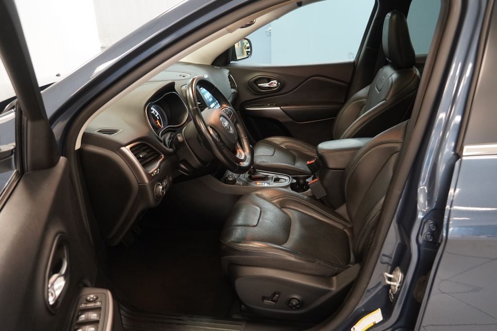 2021 Jeep Cherokee Latitude Lux 4WD
