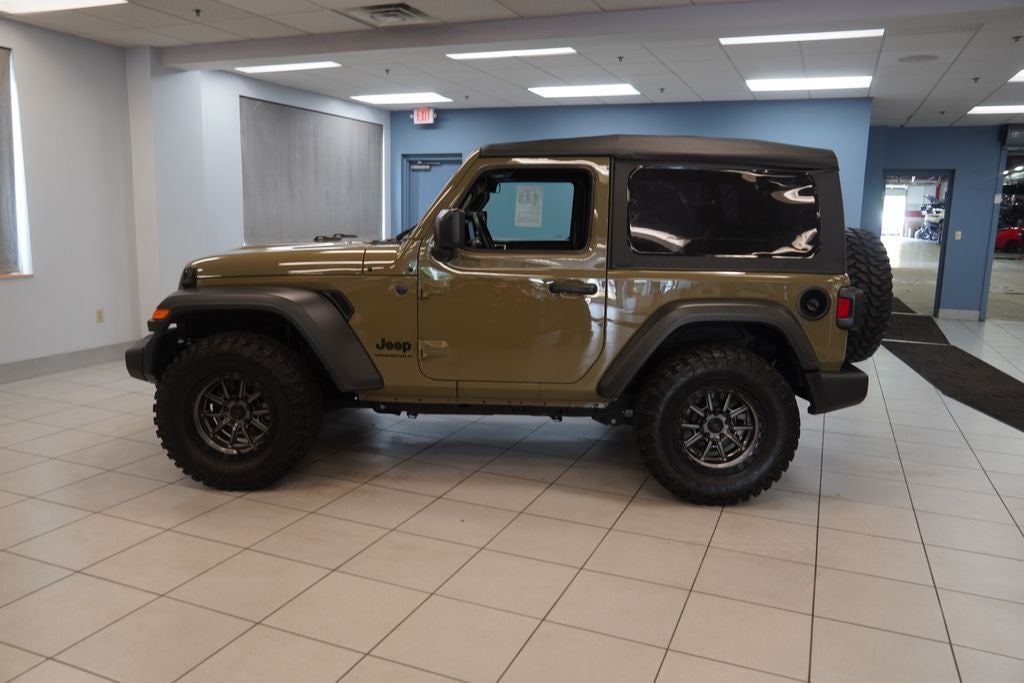 2025 Jeep Wrangler Sport 4WD