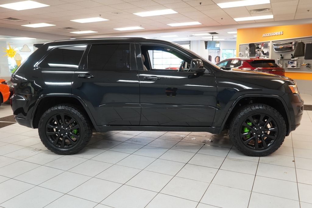 2018 Jeep Grand Cherokee Altitude 4WD