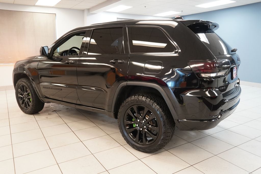 2018 Jeep Grand Cherokee Altitude 4WD