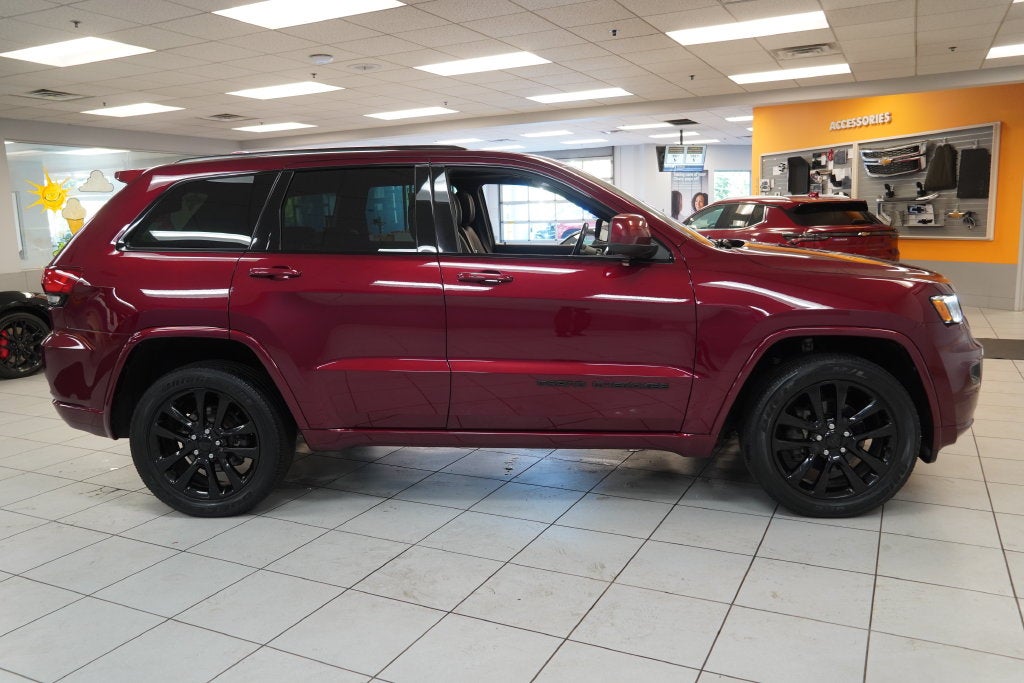 2020 Jeep Grand Cherokee Altitude 4WD