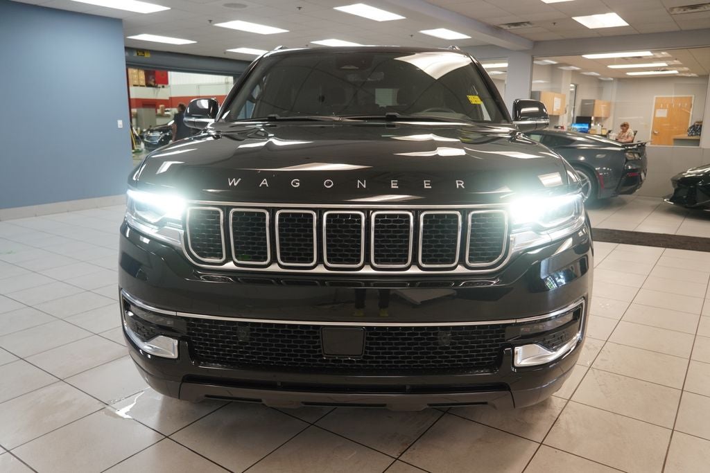 2022 Jeep Wagoneer Series I ( 4WD )