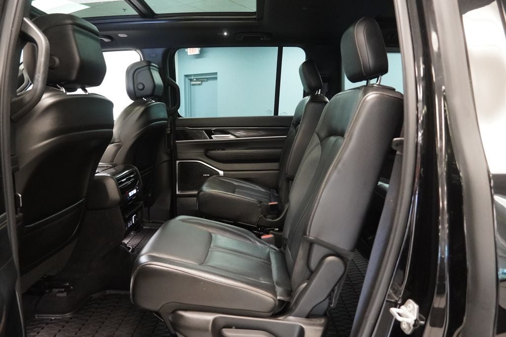 2022 Jeep Wagoneer Series I ( 4WD )