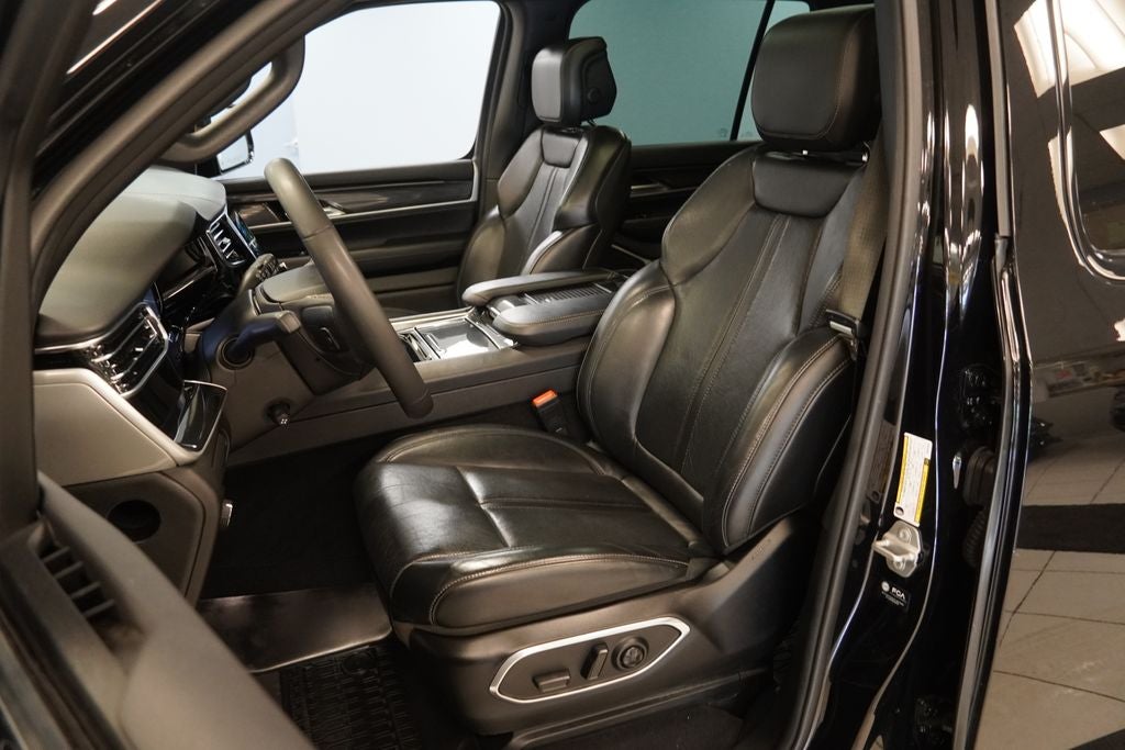 2022 Jeep Wagoneer Series I ( 4WD )