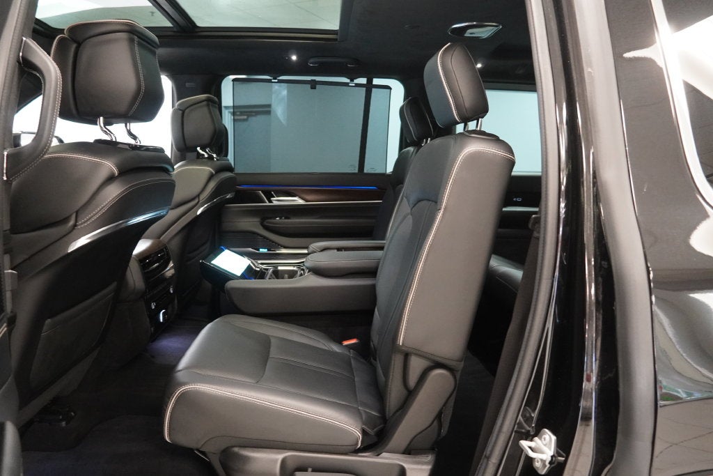 2022 Jeep Grand Wagoneer Series II 4WD