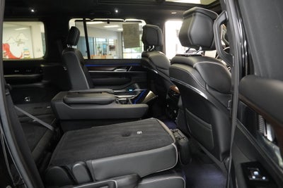 2022 Jeep Grand Wagoneer Series II 4WD