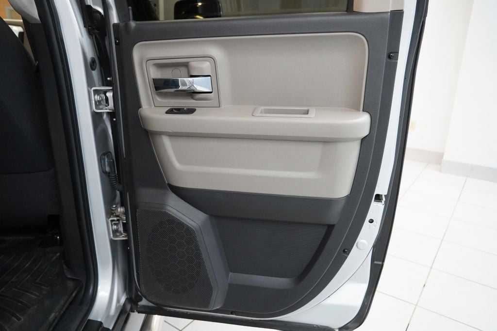 2012 RAM 1500 SLT 4X4