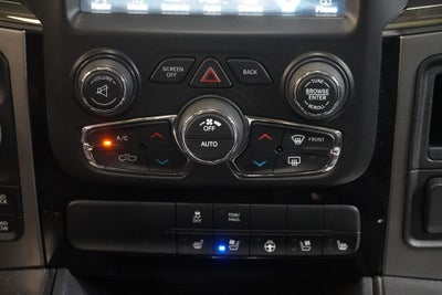 2017 RAM 1500 Night CREW CAB 4X4