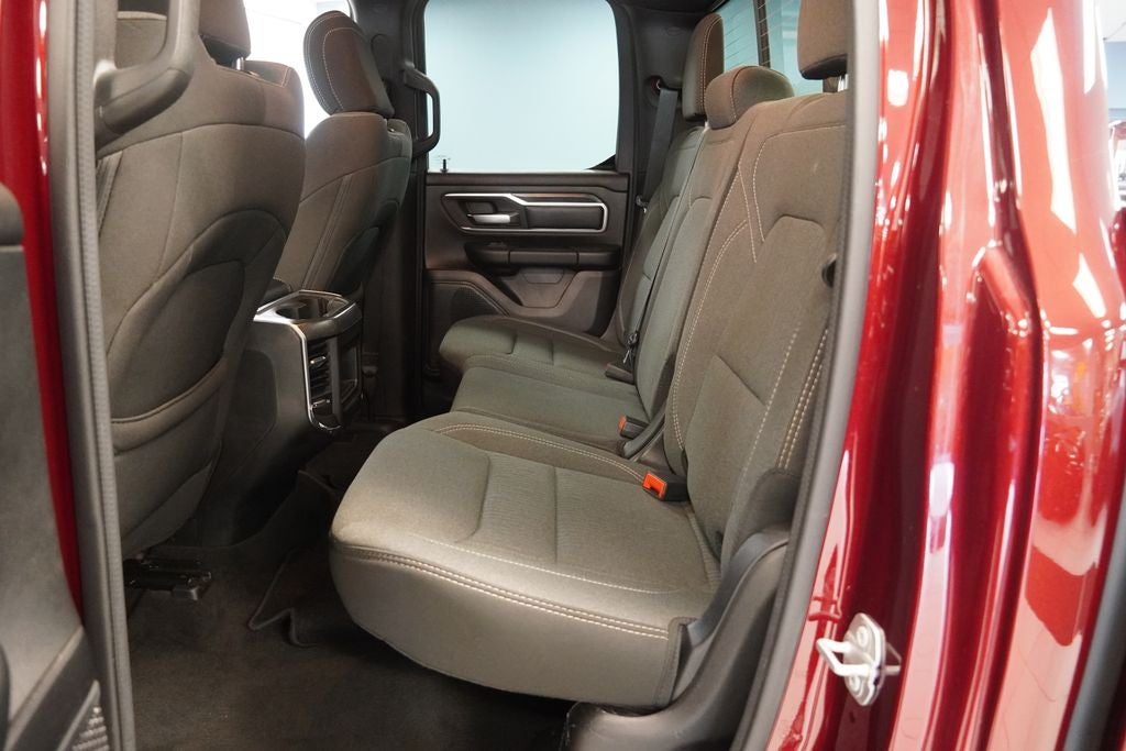 2023 RAM 1500 Big Horn/Lone Star QUAD CAB 4X4