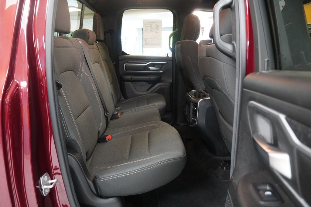 2023 RAM 1500 Big Horn/Lone Star QUAD CAB 4X4