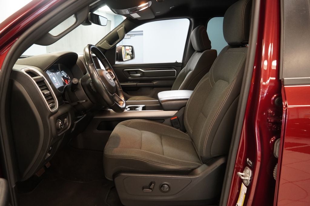2023 RAM 1500 Big Horn/Lone Star QUAD CAB 4X4