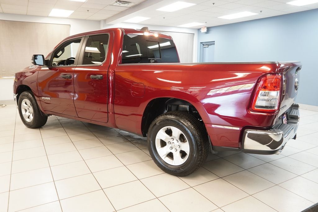 2023 RAM 1500 Big Horn/Lone Star QUAD CAB 4X4