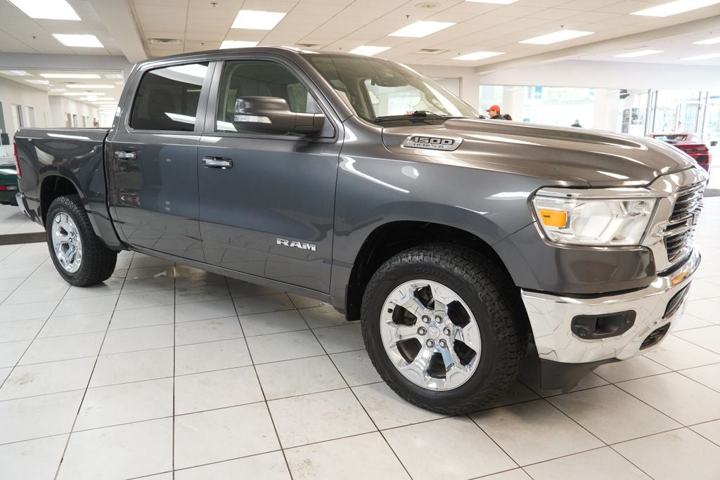 2020 RAM 1500 Big Horn/Lone Star CREW CAB 4X4