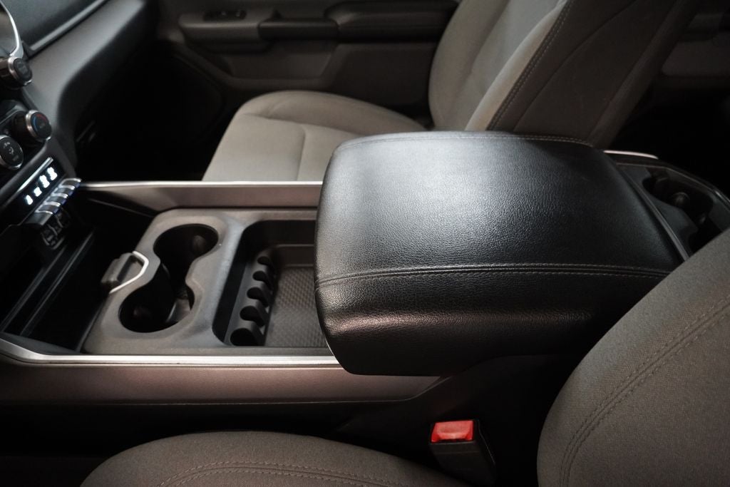 2020 RAM 1500 Big Horn/Lone Star CREW CAB 4X4