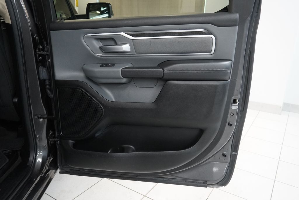 2020 RAM 1500 Big Horn/Lone Star CREW CAB 4X4