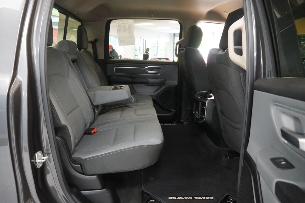 2020 RAM 1500 Big Horn/Lone Star CREW CAB 4X4