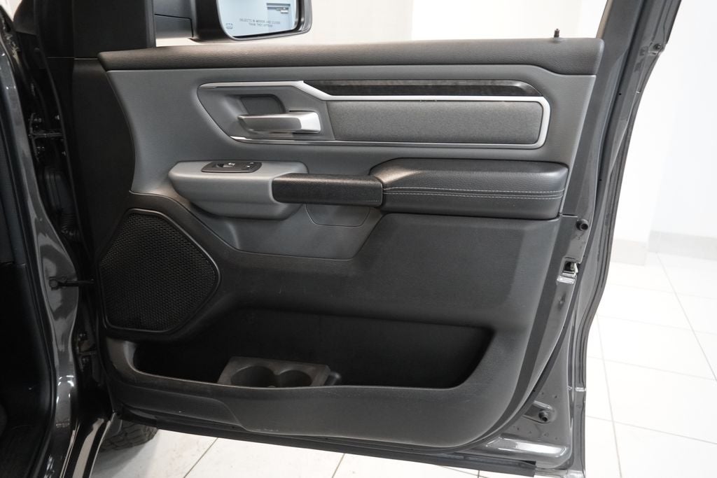 2020 RAM 1500 Big Horn/Lone Star CREW CAB 4X4