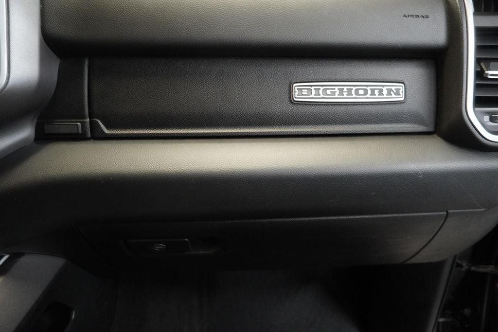 2020 RAM 1500 Big Horn/Lone Star CREW CAB 4X4