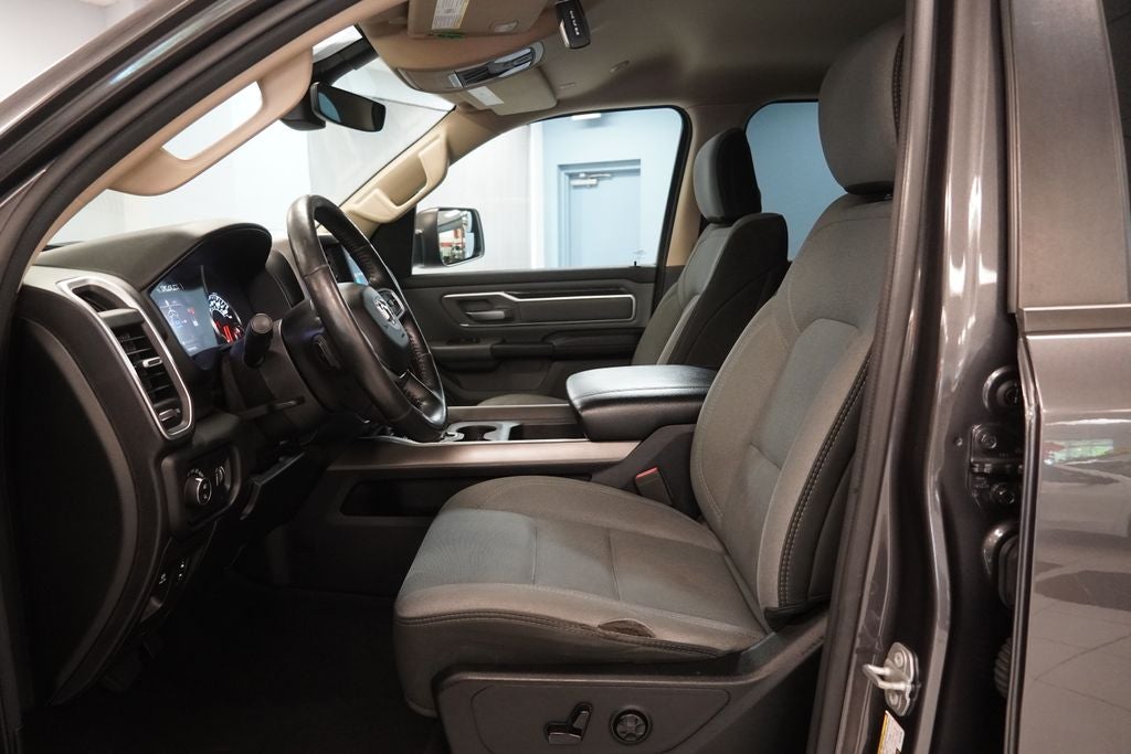2020 RAM 1500 Big Horn/Lone Star CREW CAB 4X4