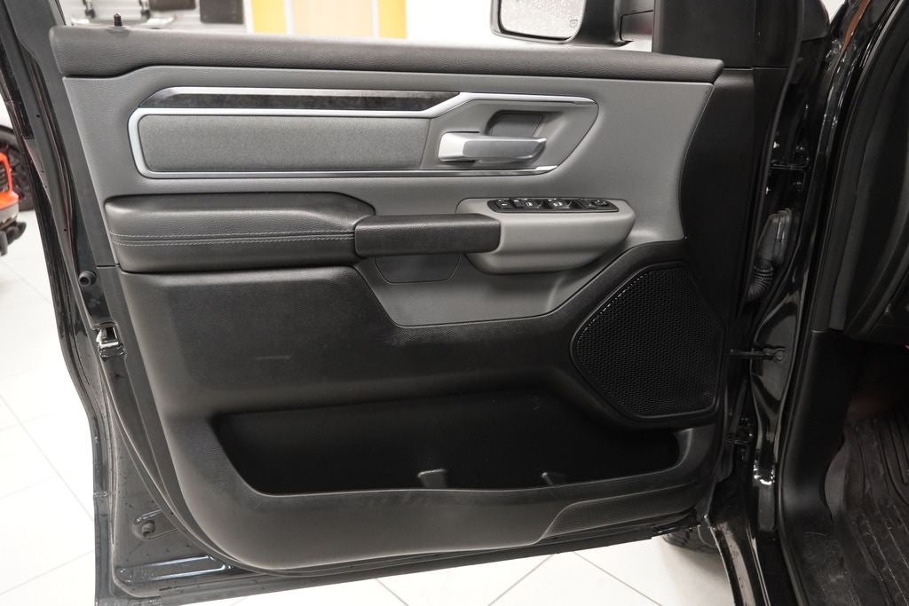 2019 RAM 1500 Big Horn/Lone Star CREW CAB 4X4