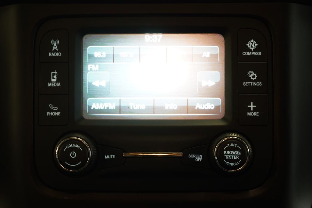 2019 RAM 1500 Big Horn/Lone Star CREW CAB 4X4