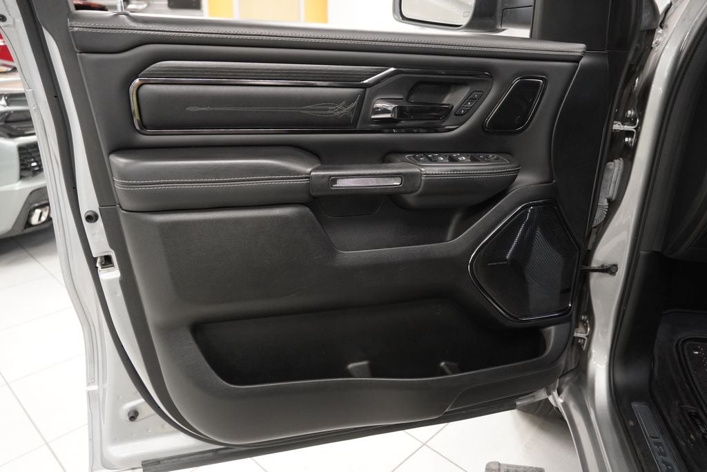 2022 RAM 1500 Limited CREW CAB 4X4
