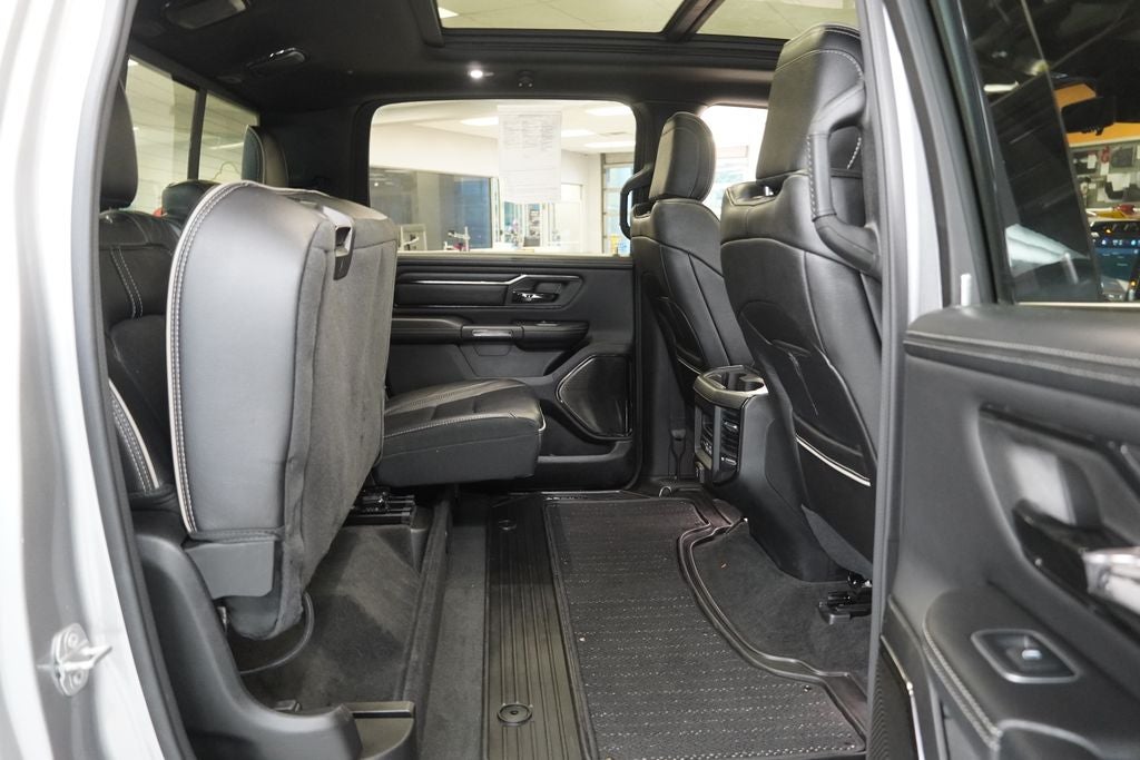 2022 RAM 1500 Limited CREW CAB 4X4