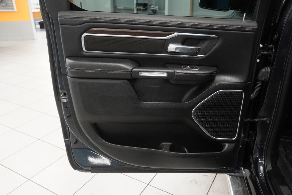 2021 RAM 1500 Laramie CREW CAB 4WD