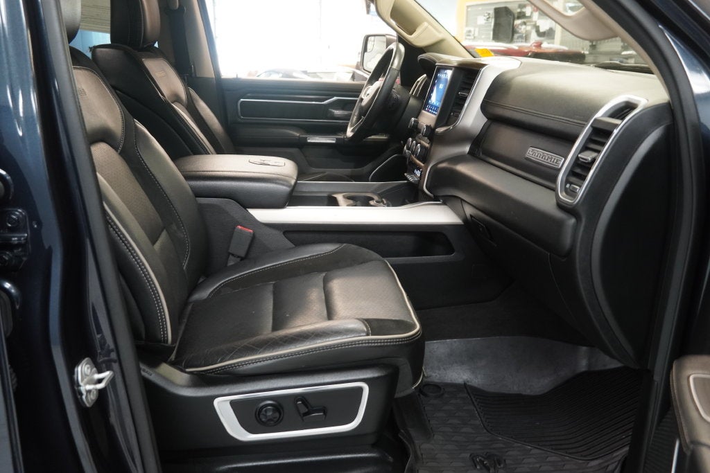 2021 RAM 1500 Laramie CREW CAB 4WD