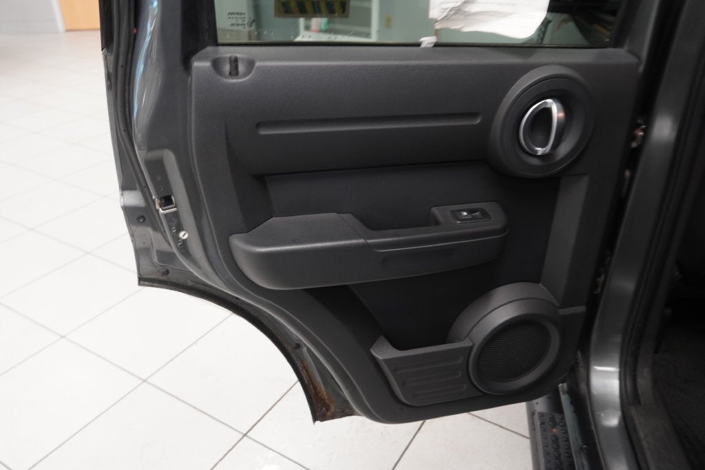 2011 Dodge Nitro Heat ( PRE - AUCTION SPECIAL )