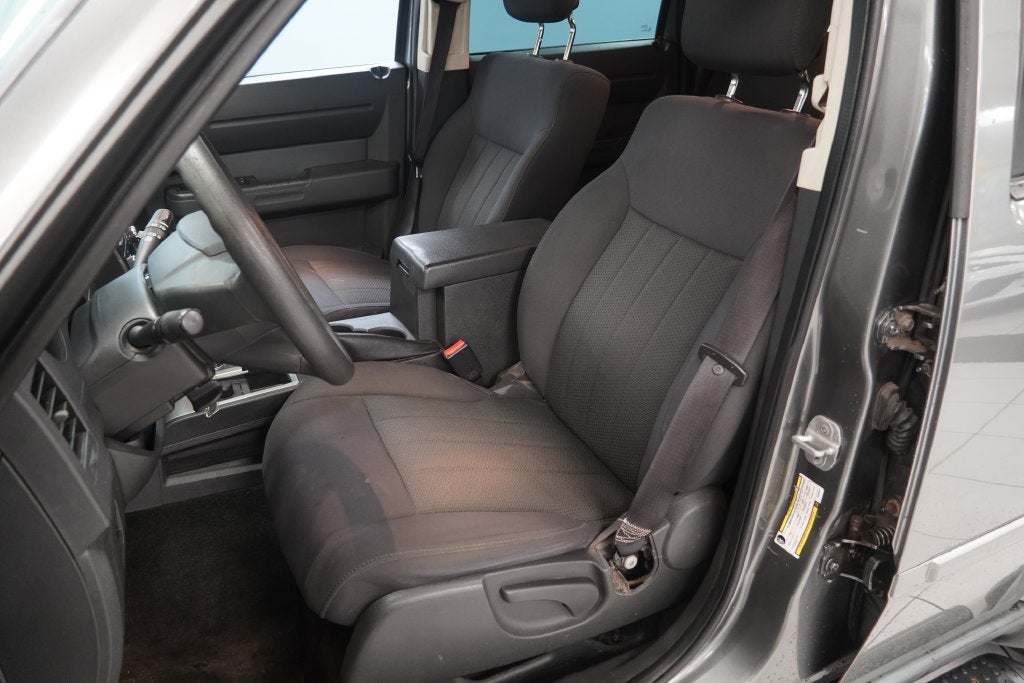 2011 Dodge Nitro Heat ( PRE - AUCTION SPECIAL )
