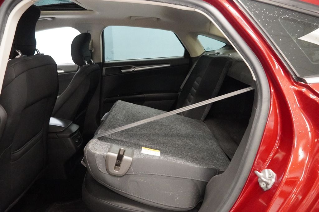2014 Ford Fusion SE ( PRE-AUCTION )
